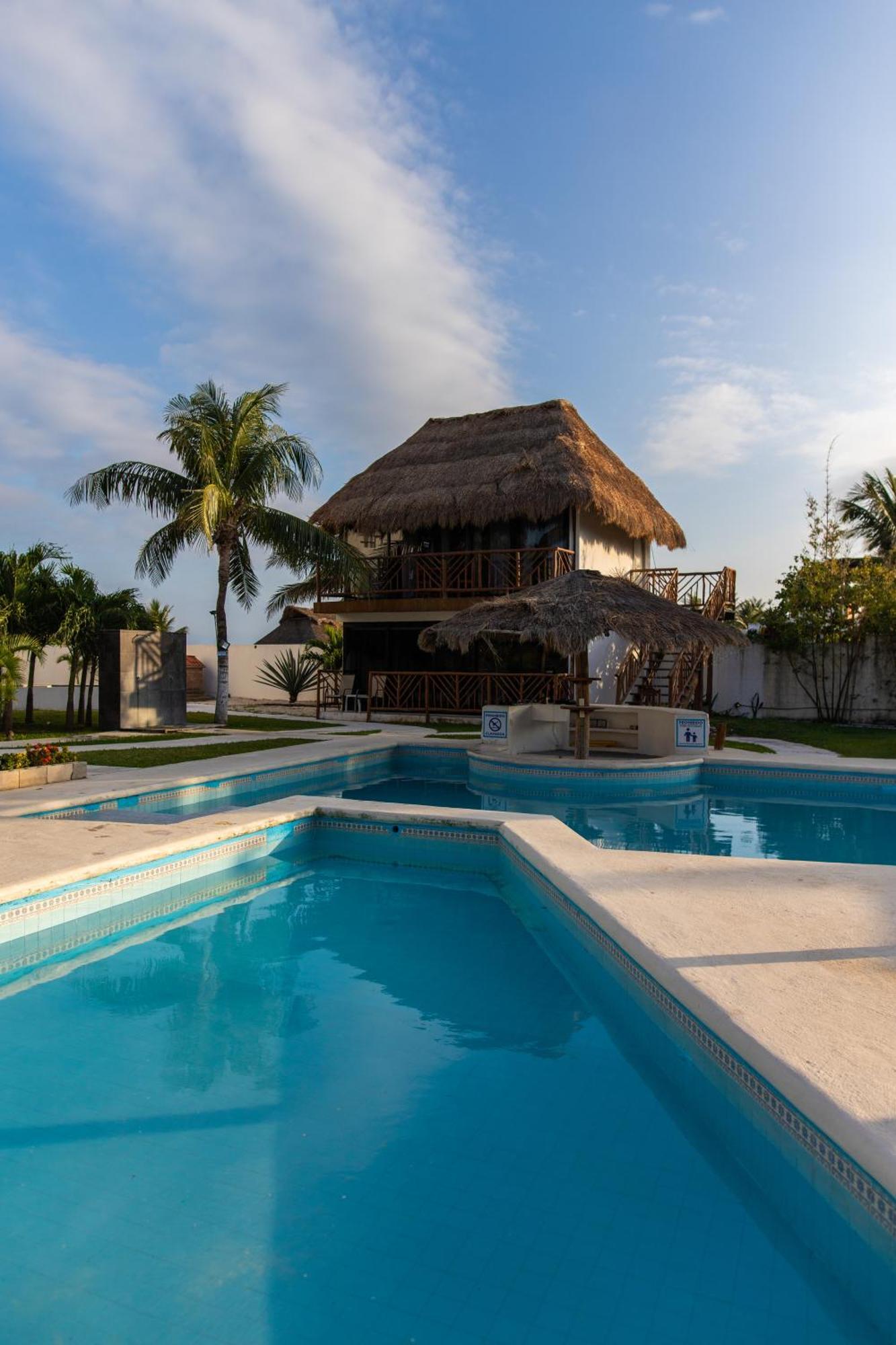 Kabanas & Beach Club Ojo De Agua Puerto Morelos Exteriér fotografie